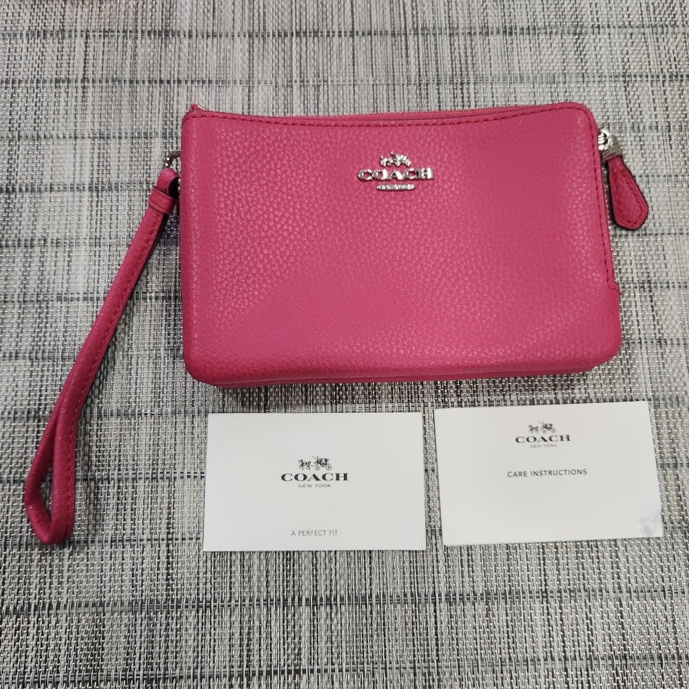 Handbag or purse like new,